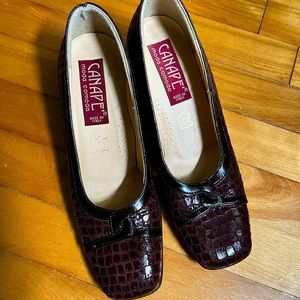 Vintage Italian Canape Moda Comoda burgundy snake skin block heels pumps size 35